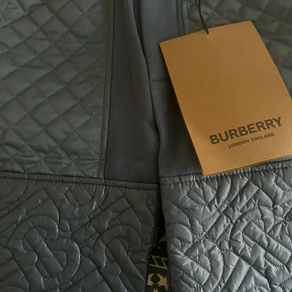 Burberry joggers 12 months new with tags - Picture 4 of 5